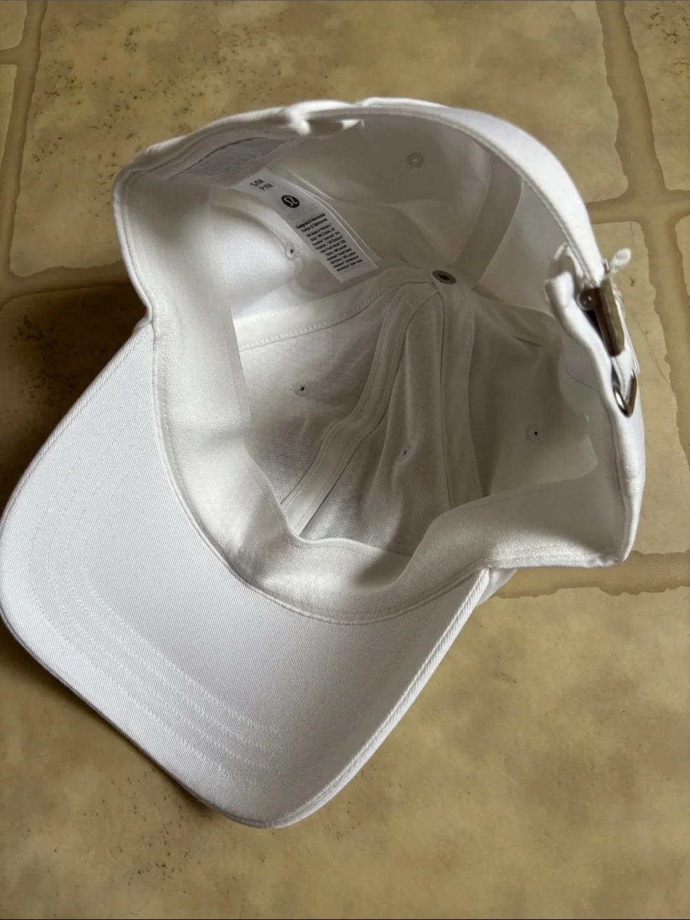 NWT Lululemon “Meet You Courtside” White Unisex Classic Ball Cap Size S/M